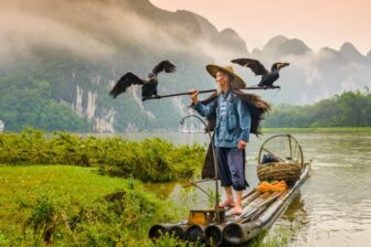 Cruise on the Li River - 漓江漂流