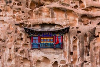 Matisi Caves and Temples - 马蹄寺石窟群