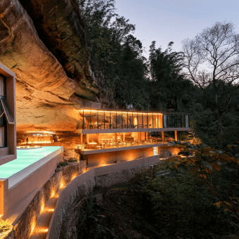 Jianglu Yalugu Hotel